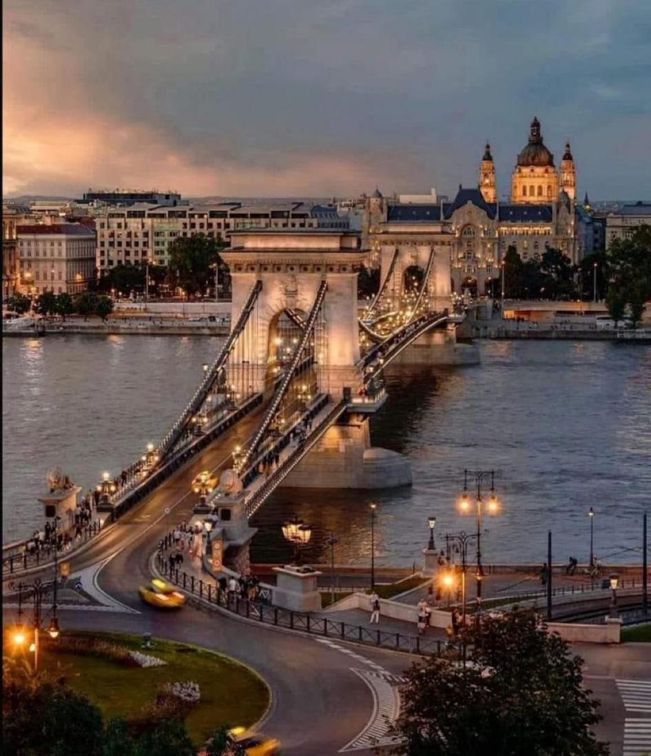 U Home Central Budapest Budapeste Exterior foto